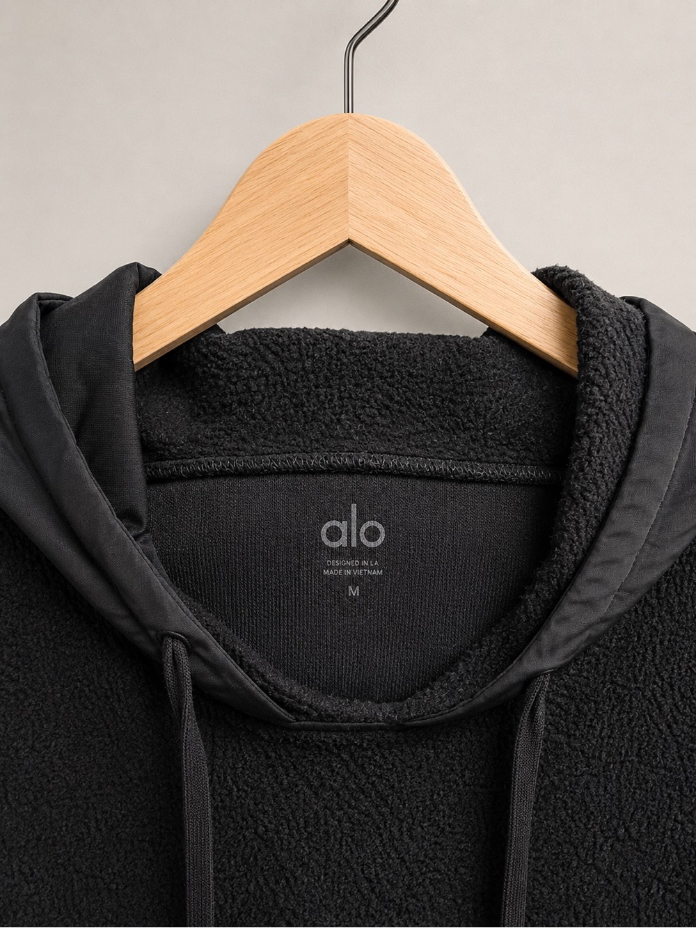ALO Yoga Black Sherpa Hoodie with Contrast Nylon Sleeves - Picture 3 of 3